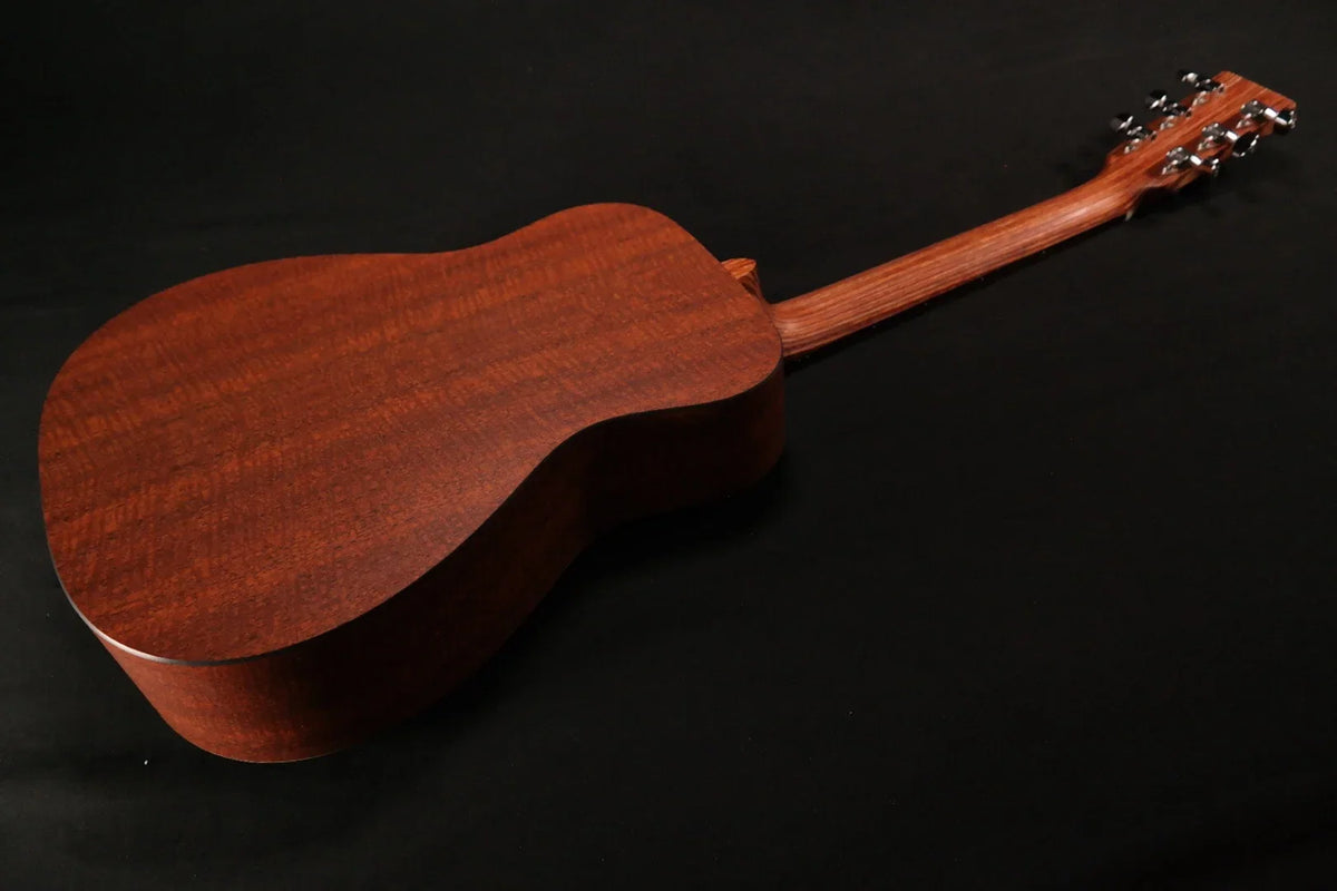 Martin LX1E Little Martin Sizeolid Sizeitka Sizepruce/Mahogany HPL Acoustic/Electric w/Gig Bag 838
