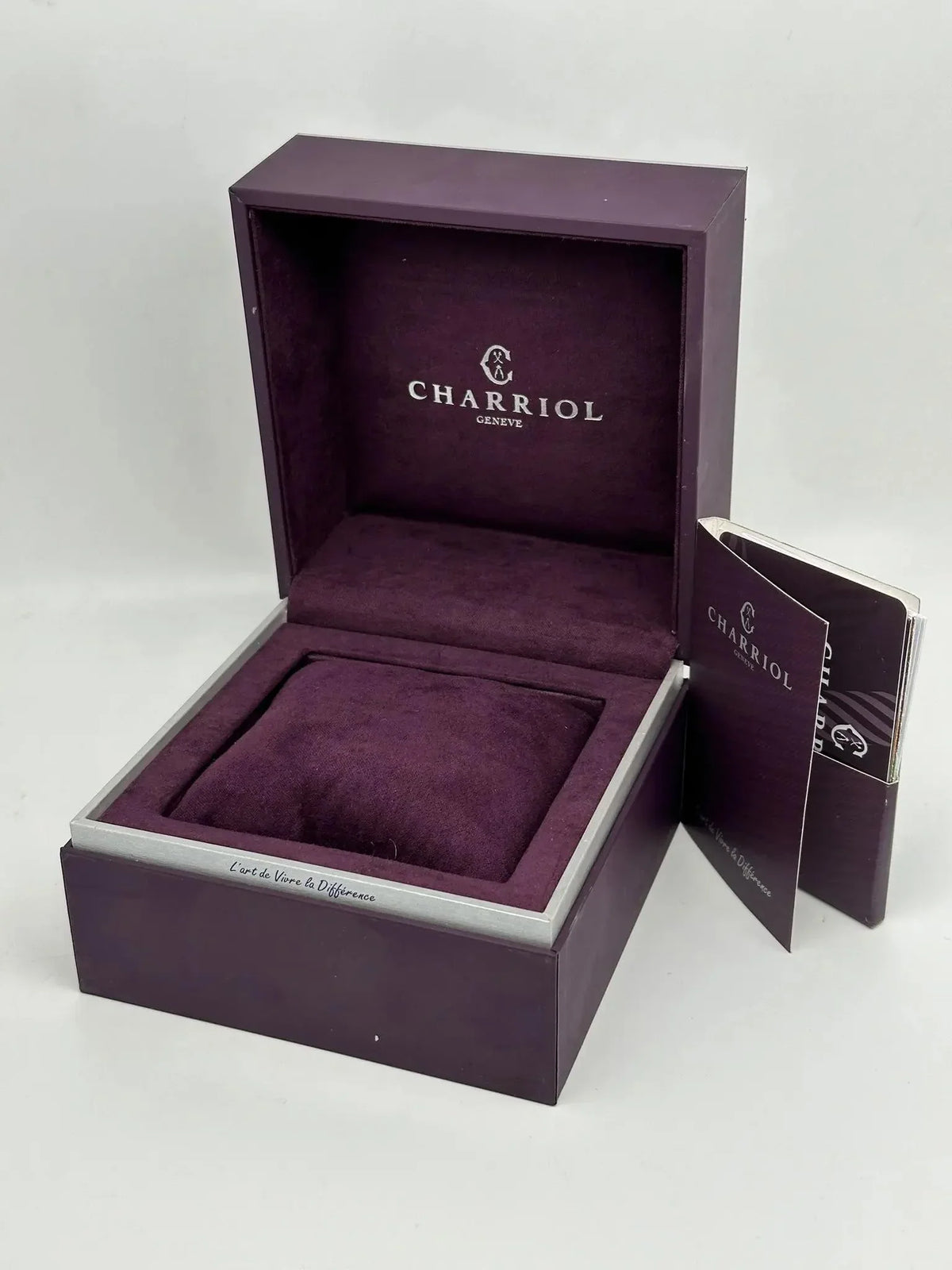New Charriol Parisii 40mm Sizeteel Sizeilver Dial Quartz Men Watch P40SizeY2.931.001